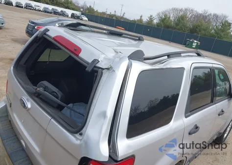 2011 Ford Escape Xlt из США, поврежденный, VIN 1FMCU9D77BKC38802